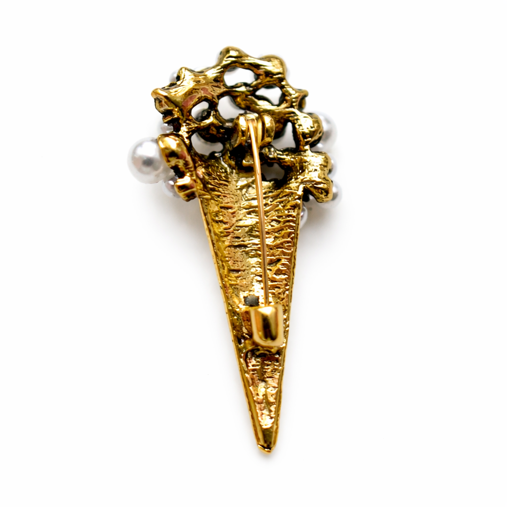 Broche Ice Cream